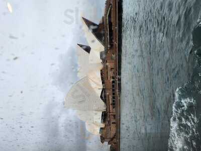 The Squire's Landing