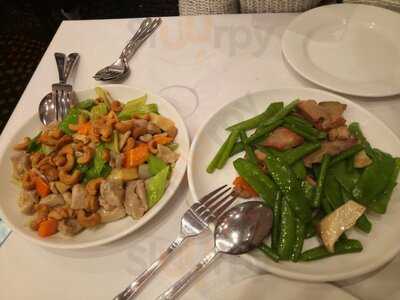 Dragon Boat Restaurant