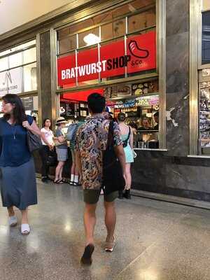 Bratwurst Shop & Co