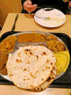 Flora Indian Restaurant