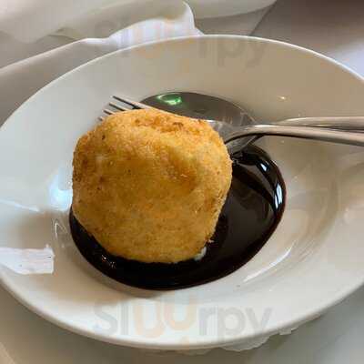 Neptune Palace Restaurant