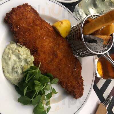 Ludlow Bar & Dining Room