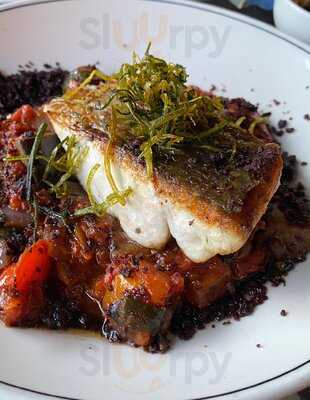 Ludlow Bar & Dining Room