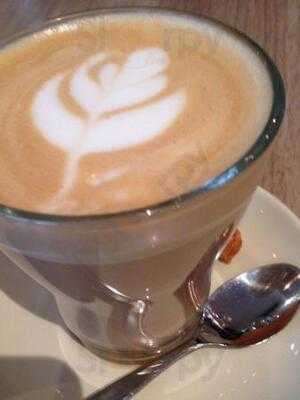 Cafe Garema And Juice Bar