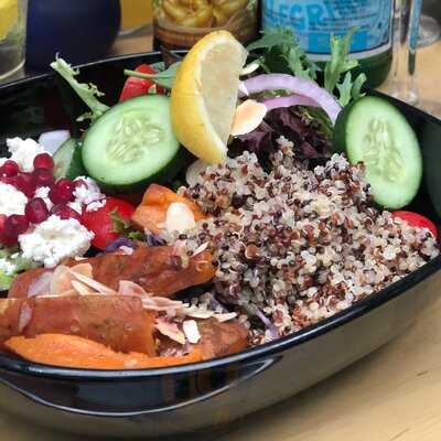 Sappho Books Cafe & Wine Bar