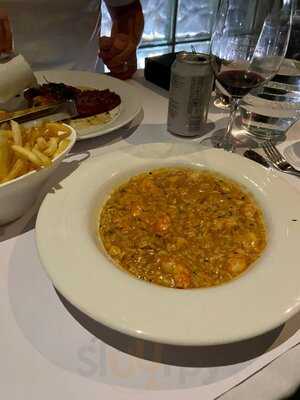 Devine Food And Wine