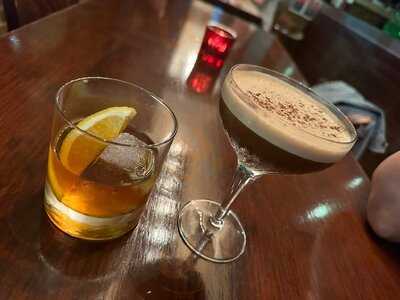 Devine Food And Wine