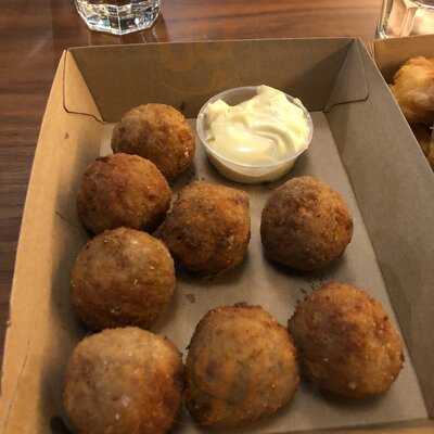 Customs House Bar - Gastropub