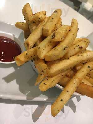 Tank Fish And Chippery