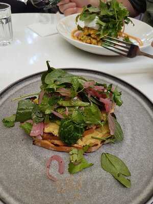 Speakeasy Kitchen Bar