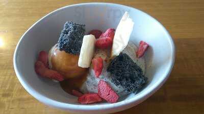 Kumo Izakaya & Sake Bar