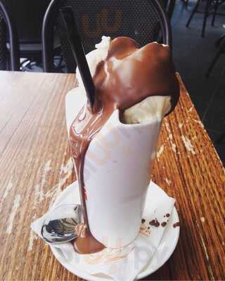 Max Brenner Chocolate Bar