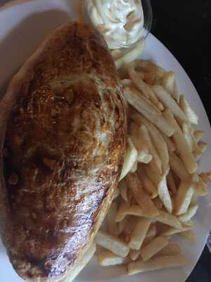 Pyrmont Bridge Hotel