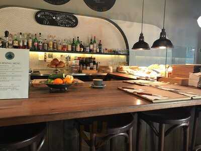 Heartattack And Vine