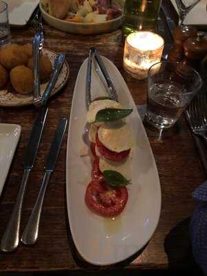 Verde Restaurant + Bar