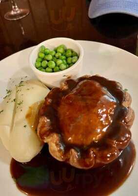 Charles Dickens Tavern