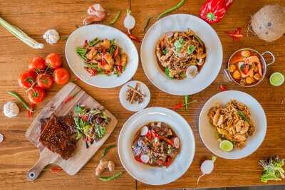 Chong & Co Thai Restaurant And Bar