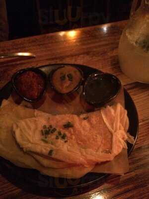 Polepole Bar & Kitchen