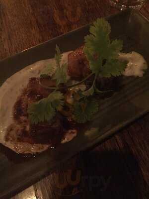 Polepole Bar & Kitchen