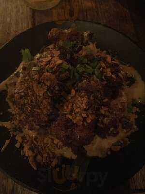 Polepole Bar & Kitchen