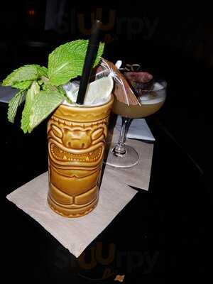 Polepole Bar & Kitchen