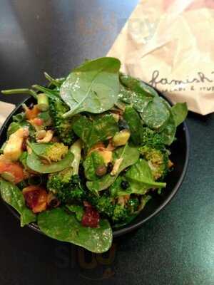 Famish'd - Salads & Stuff