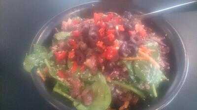 Famish'd - Salads & Stuff