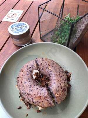 Schmucks Bagels