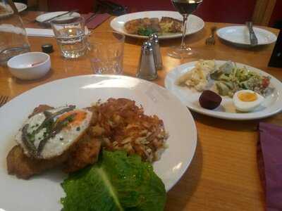 Swiss Club Restaurant