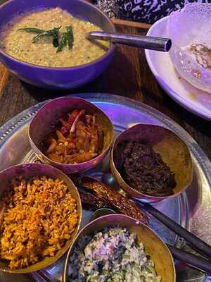 Lankan Filling Station