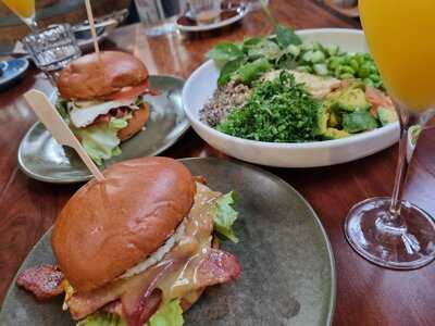 Three Blue Ducks Rosebery