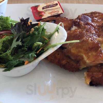 Woods Cafe - Bar - Restaurant