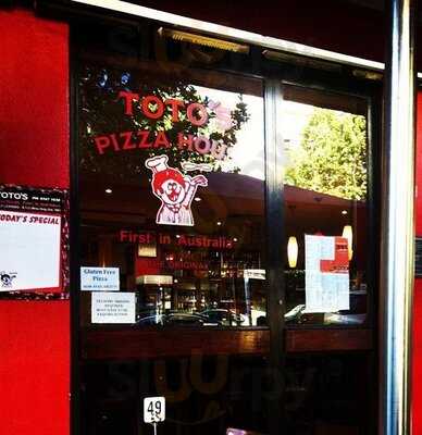 Toto's Pizza House