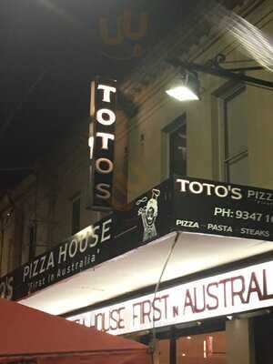 Toto's Pizza House
