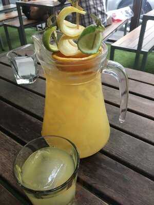 The Carlton Yacht Club