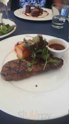 Waterfront & Wolfies