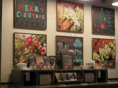 Starbucks City Square
