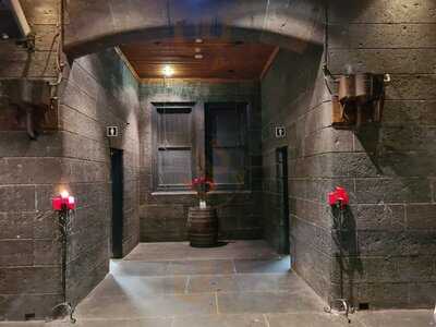 Royal Melbourne Hotel