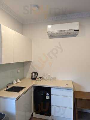 Clarendon Hotel Melbourne