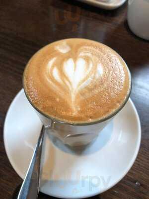 Rab Bar & Restaurant