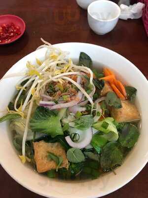 Pho Victoria