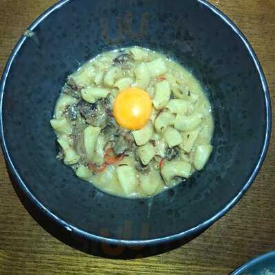 Acme Restaurant And Bar