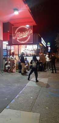 Manny's Pizza Diner