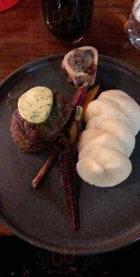 Pegasus Restaurant & Bar