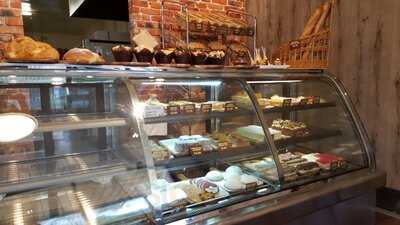 Amelia's Bakery & Cafe