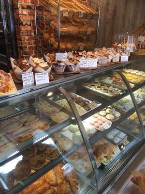 Amelia's Bakery & Cafe