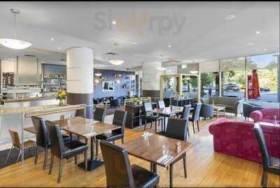 Bluewater Restaurant And Bar