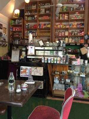 Grigons And Orr Corner Store