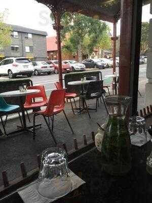 Grigons And Orr Corner Store