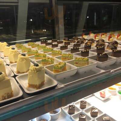 New Quay International Buffet & Bar